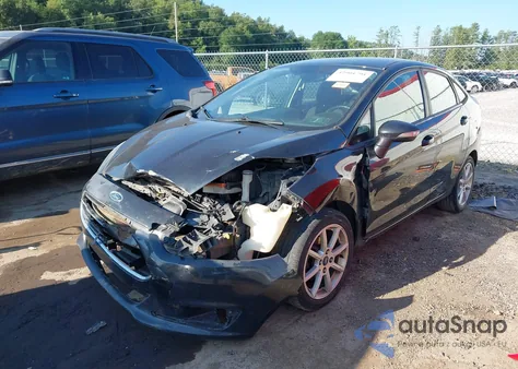 2015 Ford Fiesta Se z USA, uszkodzony, nr VIN 3FADP4BJ6FM209037